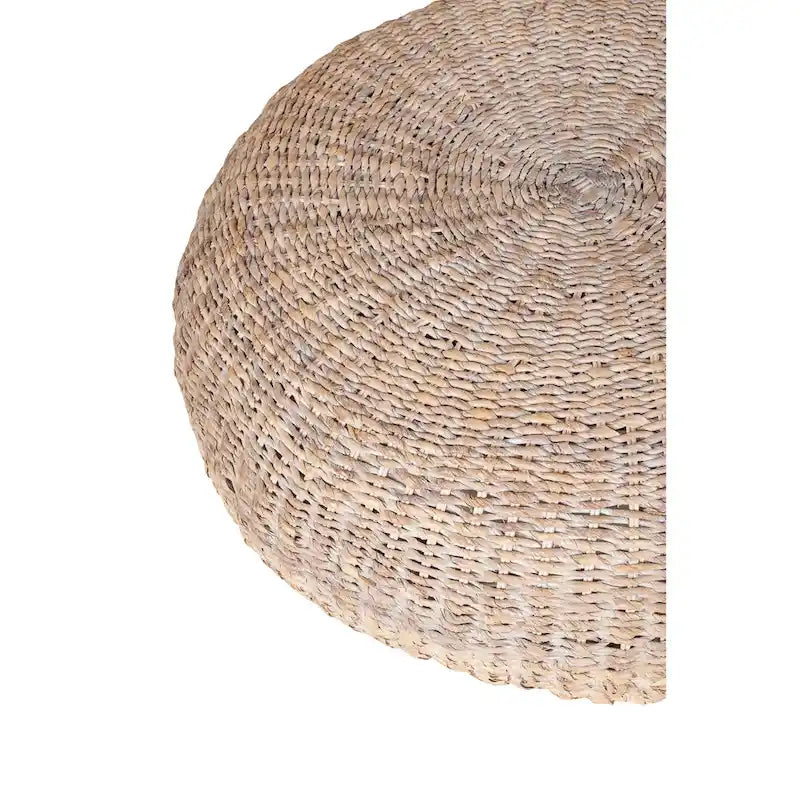 Okrągły puf-stolik kawowy z abaki w naturalnym bielonym kolorze