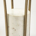 Table d’appoint ronde avec plateau en verre, métal doré et piédestal en marbre blanc