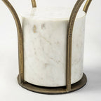Table d’appoint ronde avec plateau en verre, métal doré et piédestal en marbre blanc